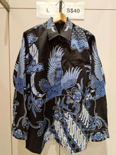 Load image into Gallery viewer, Shirt with Tricot