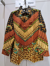 Load image into Gallery viewer, Shirt with Tricot