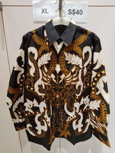 Load image into Gallery viewer, Shirt with Tricot